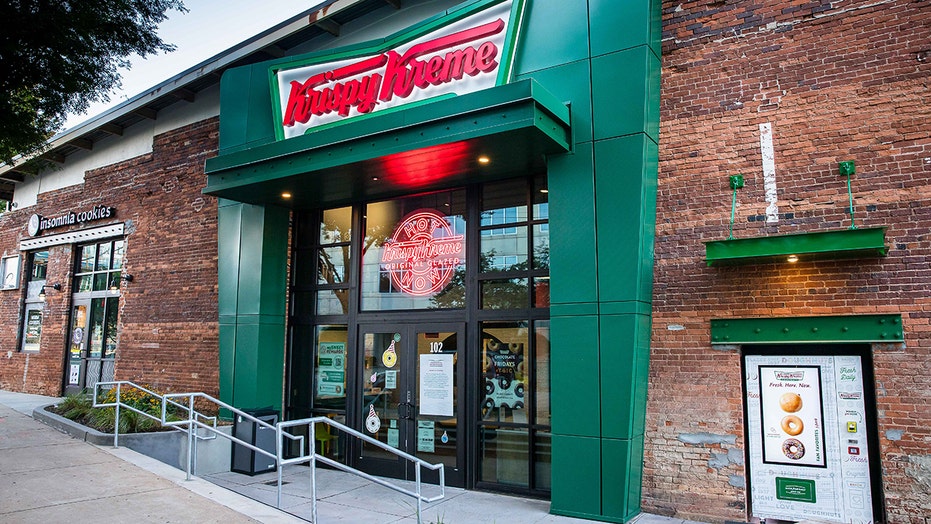 Krispy-Kreme-South-End_Exterior